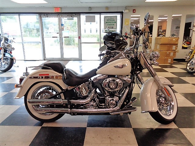 2015 Softail Deluxe FLSTN - Click Image to Close